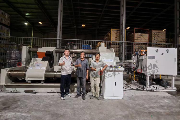 500噸火車輪軸壓裝機(jī)安裝現(xiàn)場
